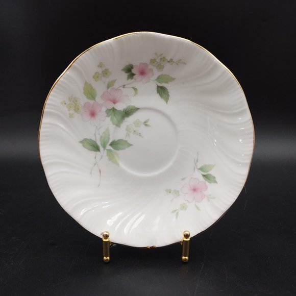 Vintage Royal MInster Tea Cup & Saucer - Picture 9 of 10